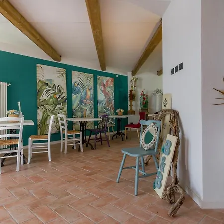Frida's House Apart Otel *