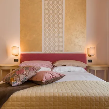 Frida's House Aparthotel *