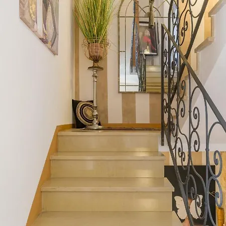 Frida's House Апарт-отель Каприно-Веронезе